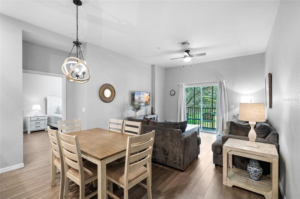 For Sale: $210,000 (3 beds, 2 baths, 1227 Square Feet)