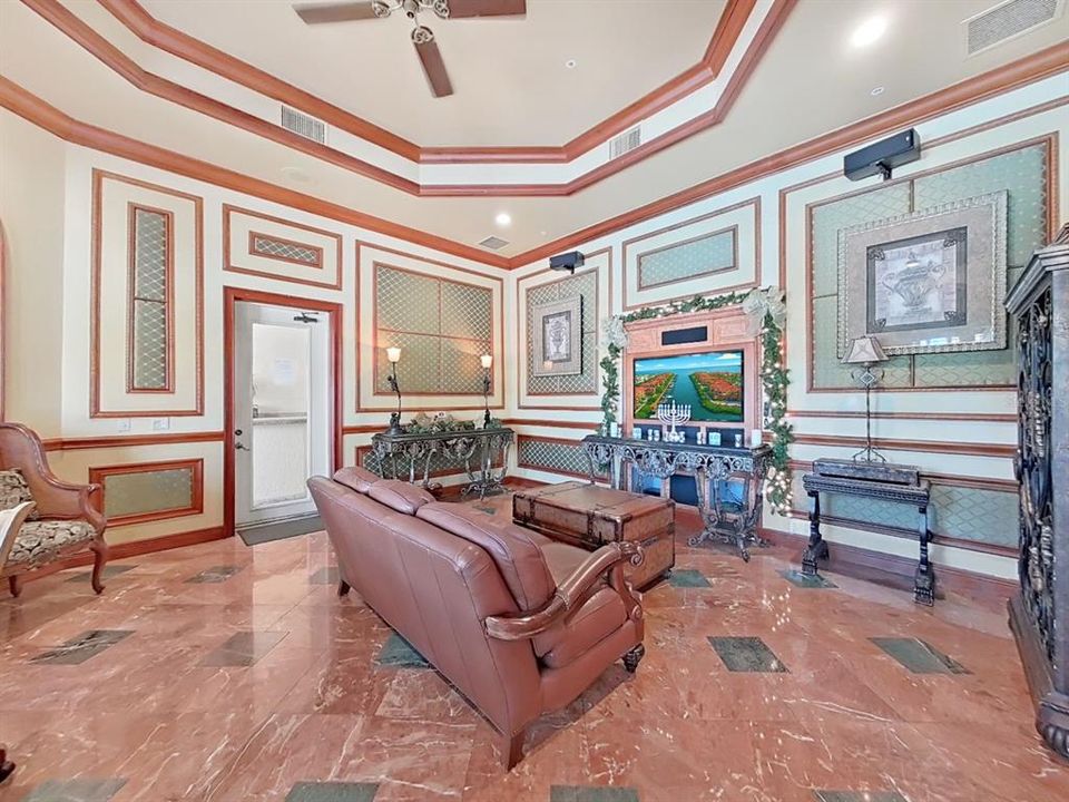 出租: $3,000 (2 贝兹, 2 浴室, 1198 平方英尺)