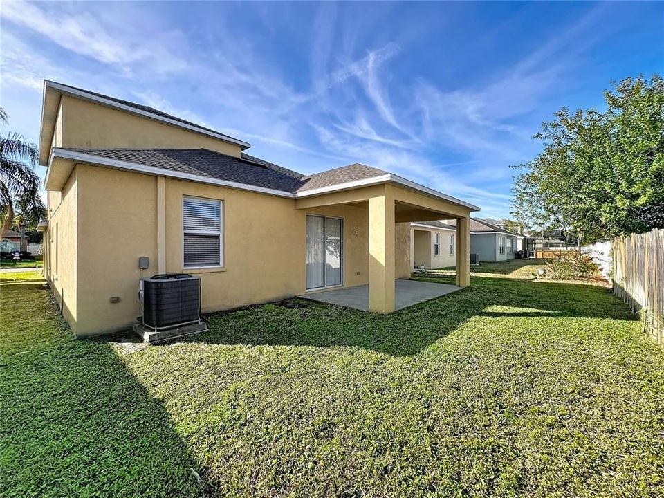 For Sale: $349,000 (5 beds, 3 baths, 2330 Square Feet)