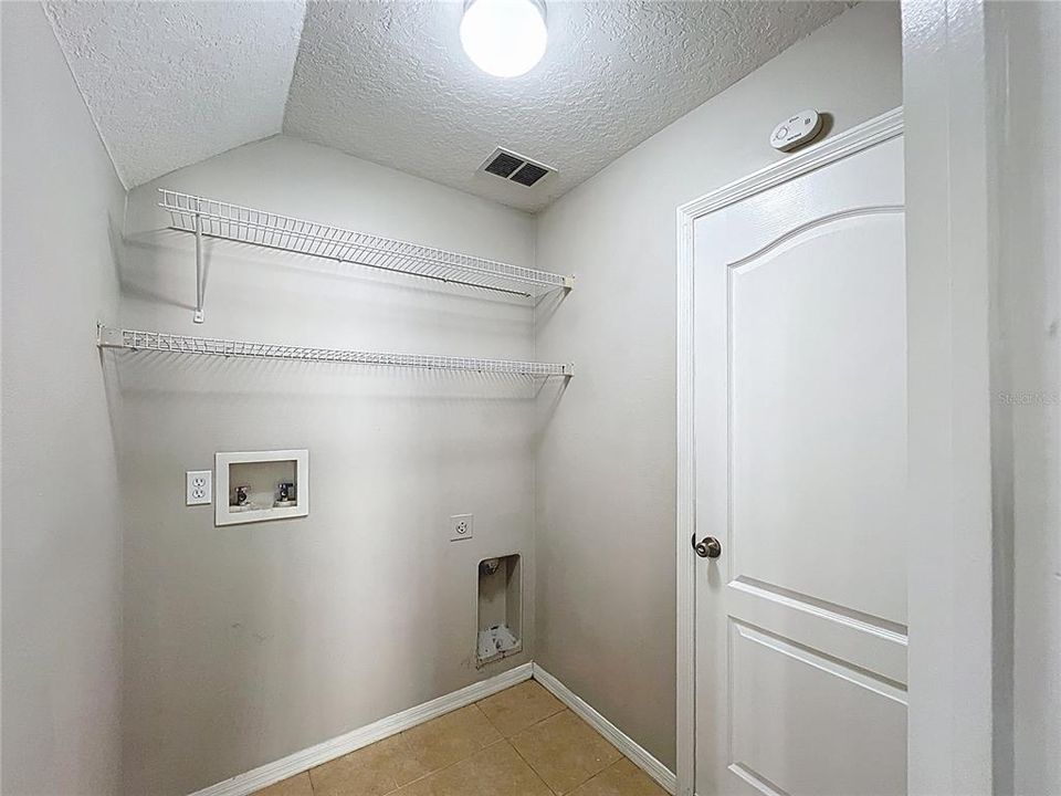 For Sale: $349,000 (5 beds, 3 baths, 2330 Square Feet)