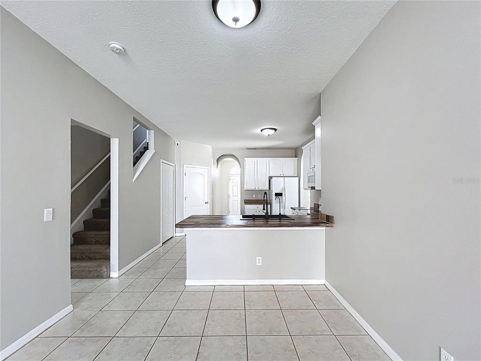 For Sale: $349,000 (5 beds, 3 baths, 2330 Square Feet)