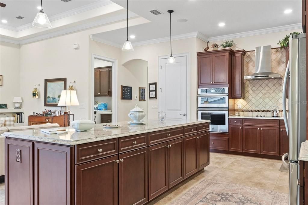 На продажу: $850,000 (4 спален, 3 ванн, 2754 Квадратных фут)