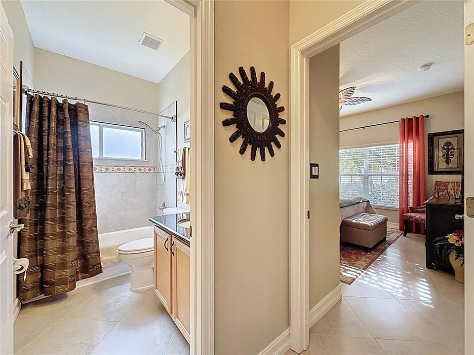 На продажу: $499,999 (3 спален, 2 ванн, 1954 Квадратных фут)