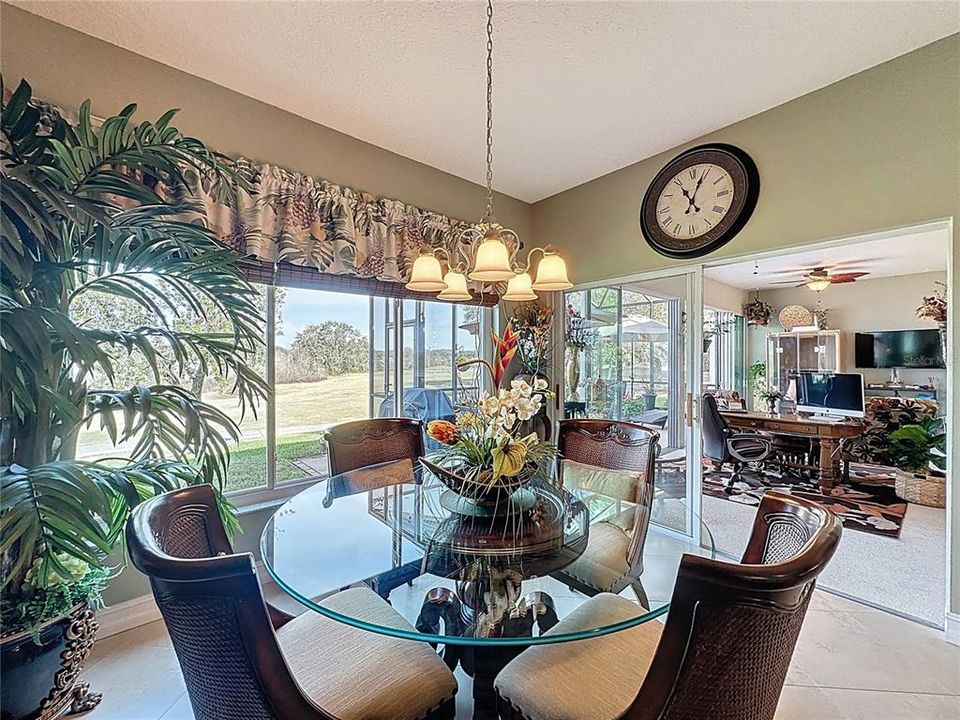 На продажу: $499,999 (3 спален, 2 ванн, 1954 Квадратных фут)