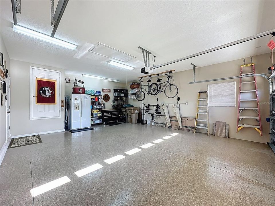 На продажу: $499,999 (3 спален, 2 ванн, 1954 Квадратных фут)