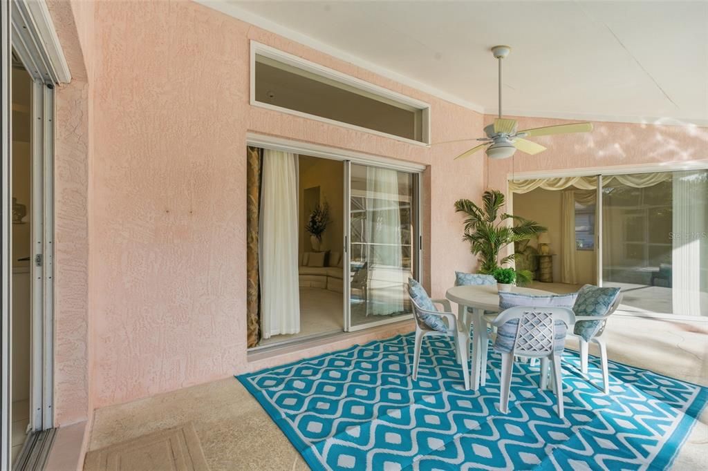 待售: $345,000 (3 贝兹, 2 浴室, 2059 平方英尺)