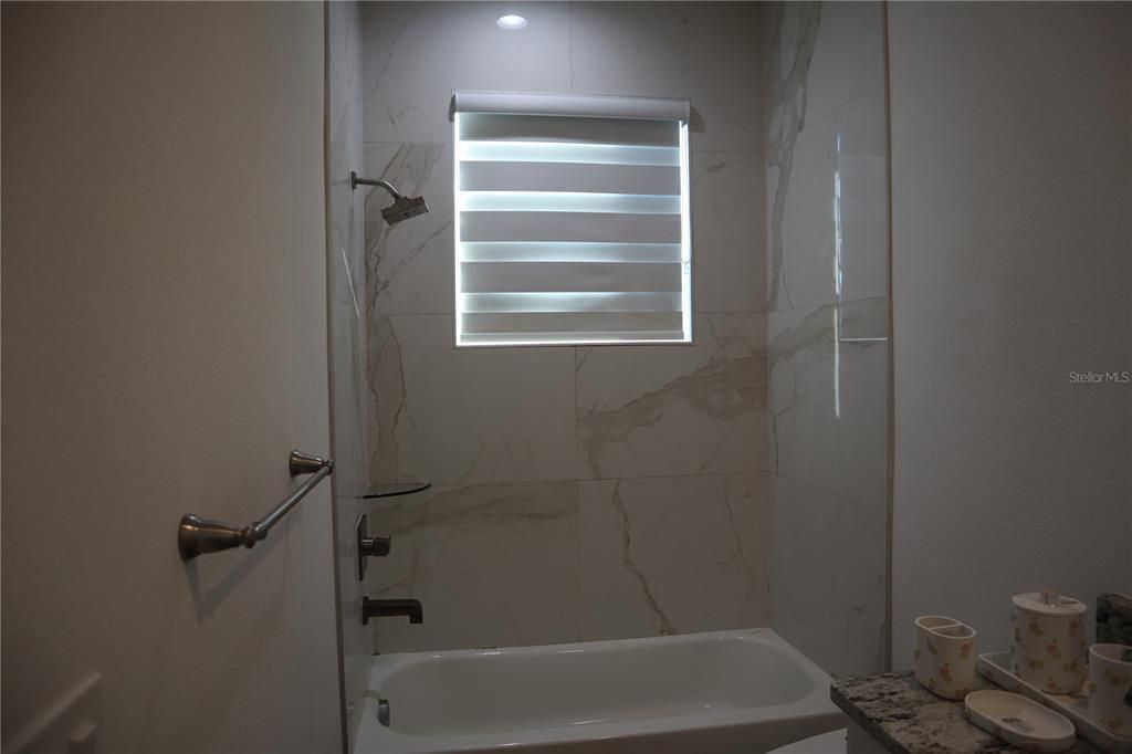 待售: $575,000 (3 贝兹, 2 浴室, 2224 平方英尺)