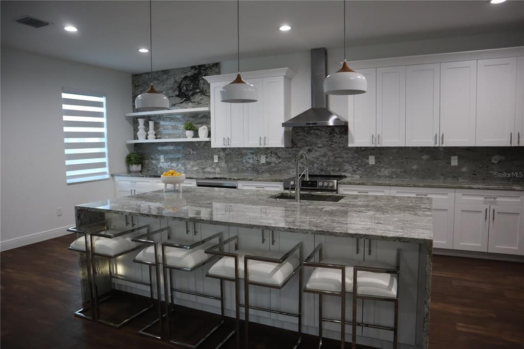 待售: $575,000 (3 贝兹, 2 浴室, 2224 平方英尺)