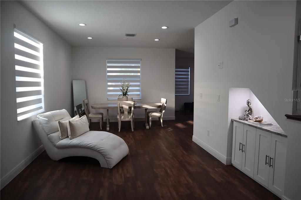 待售: $575,000 (3 贝兹, 2 浴室, 2224 平方英尺)