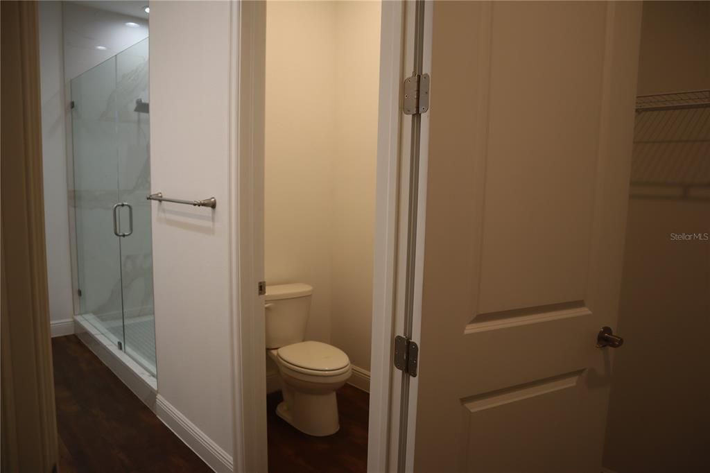 待售: $575,000 (3 贝兹, 2 浴室, 2224 平方英尺)