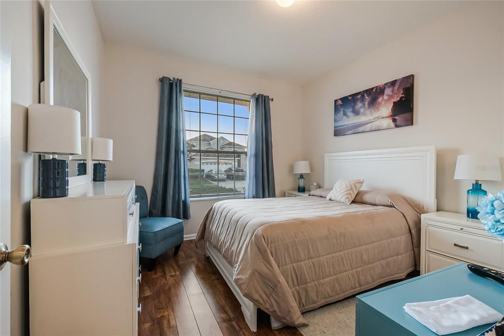 For Sale: $399,999 (3 beds, 2 baths, 1664 Square Feet)