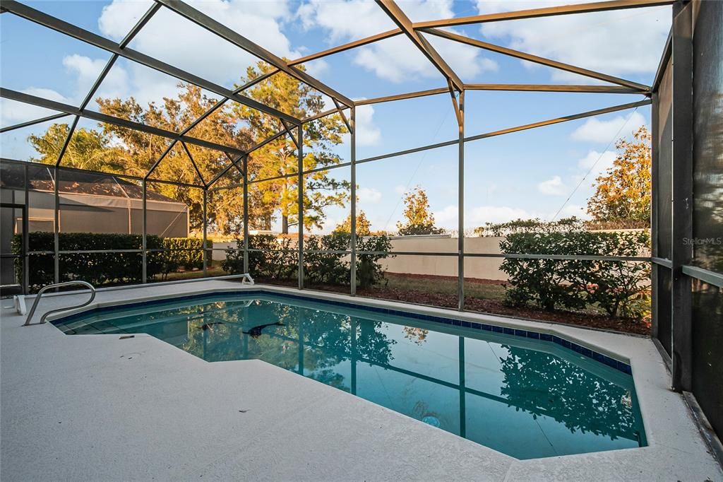 For Sale: $399,999 (3 beds, 2 baths, 1664 Square Feet)