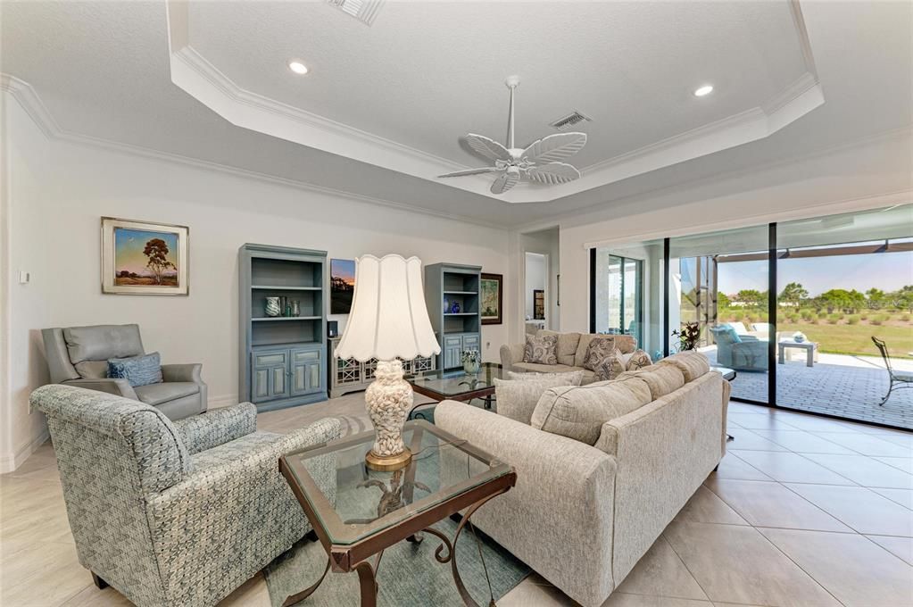 待售: $779,000 (3 贝兹, 2 浴室, 2006 平方英尺)