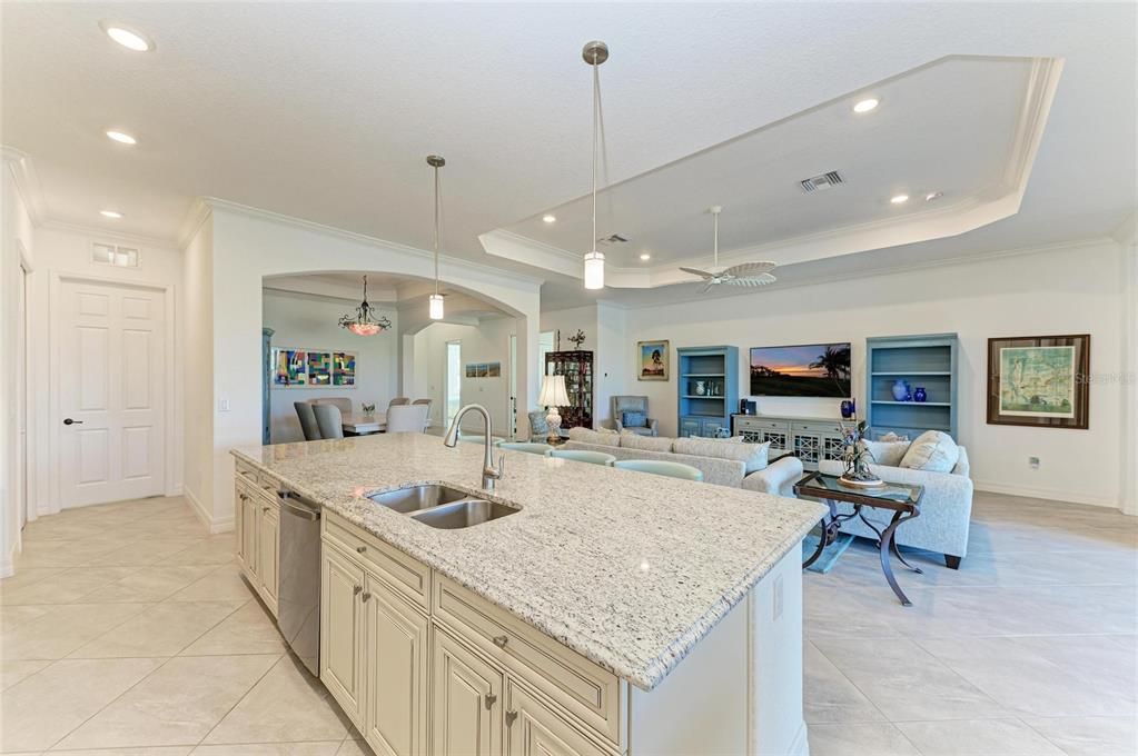 待售: $779,000 (3 贝兹, 2 浴室, 2006 平方英尺)