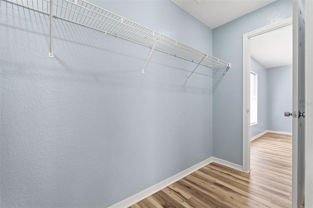 For Sale: $260,000 (3 beds, 2 baths, 1250 Square Feet)