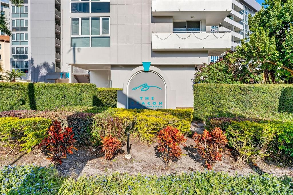 待售: $259,900 (1 贝兹, 1 浴室, 489 平方英尺)