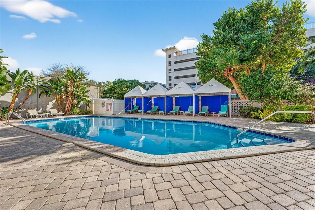 待售: $259,900 (1 贝兹, 1 浴室, 489 平方英尺)