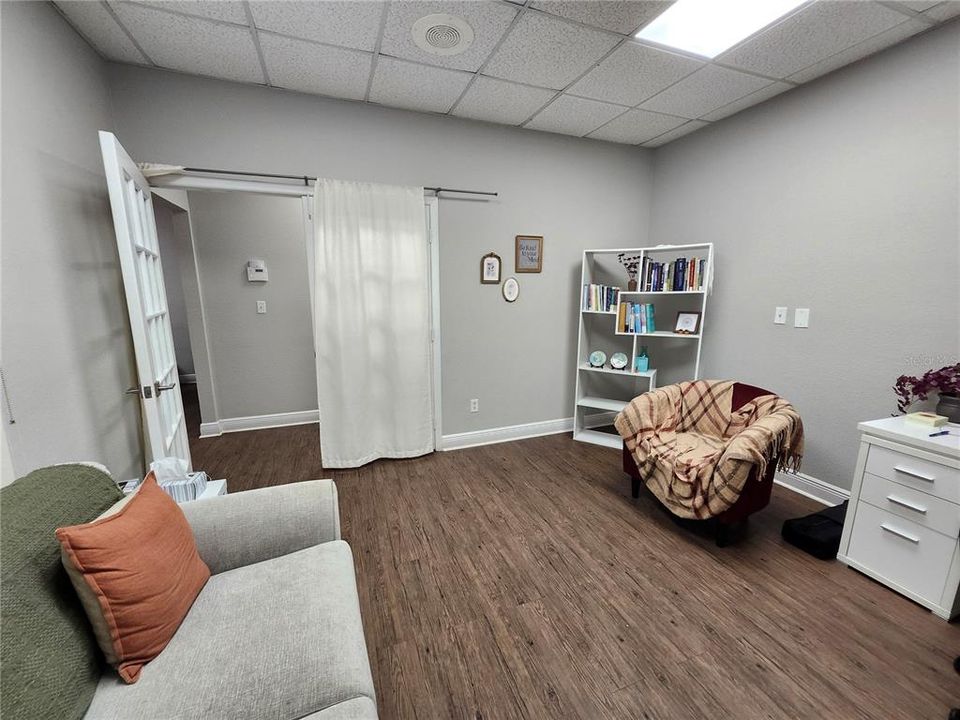 待售: $33,600 (0 贝兹, 0 浴室, 1000 平方英尺)