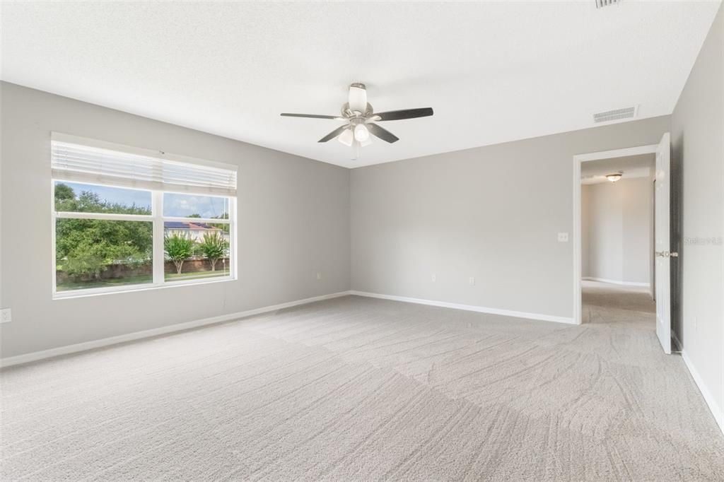 En Venta: $415,000 (4 camas, 2 baños, 2847 Pies cuadrados)