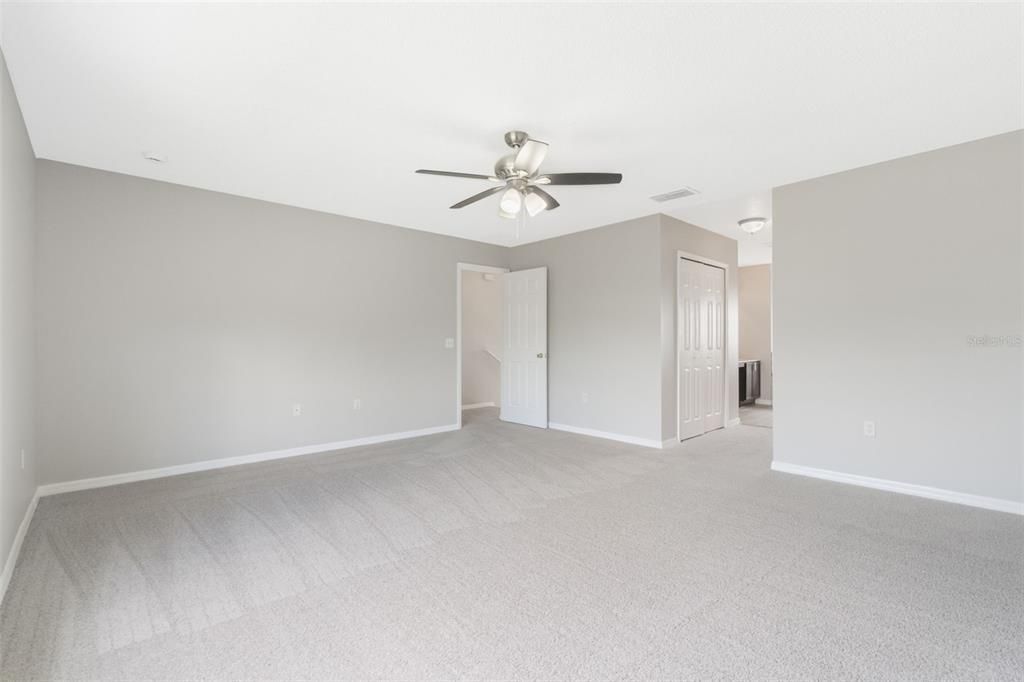 En Venta: $415,000 (4 camas, 2 baños, 2847 Pies cuadrados)