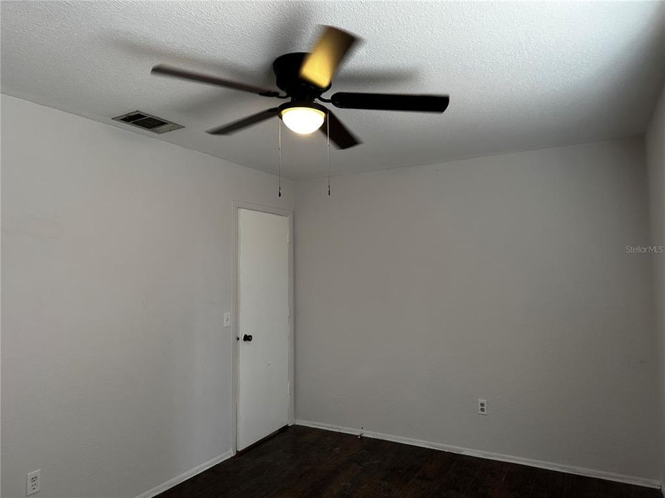 В аренду: $1,550 (3 спален, 2 ванн, 899 Квадратных фут)