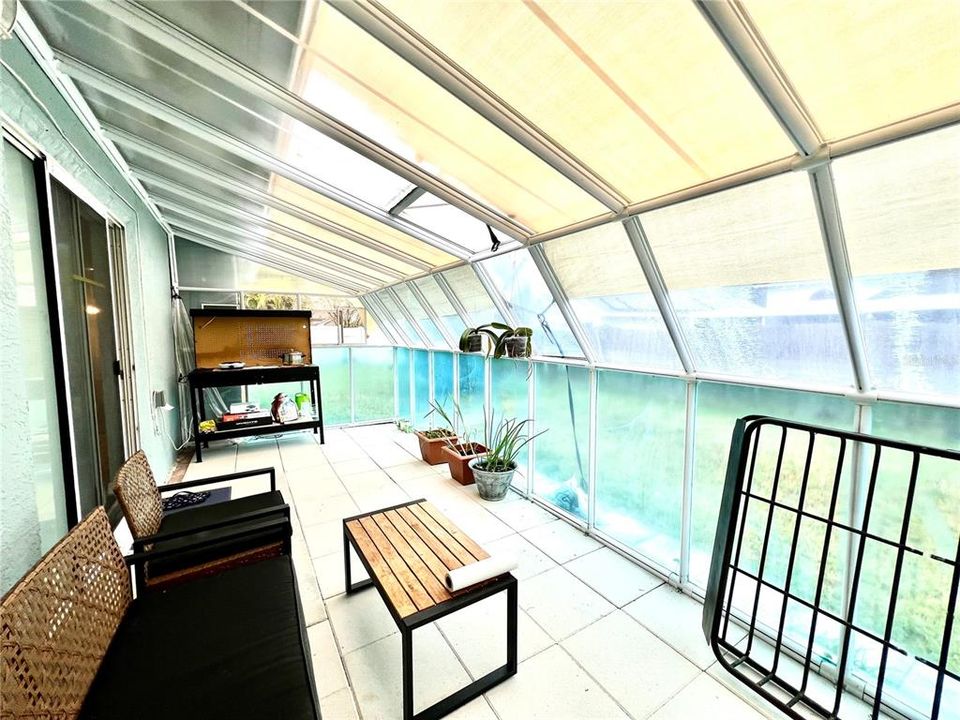 For Sale: $379,000 (3 beds, 2 baths, 1409 Square Feet)