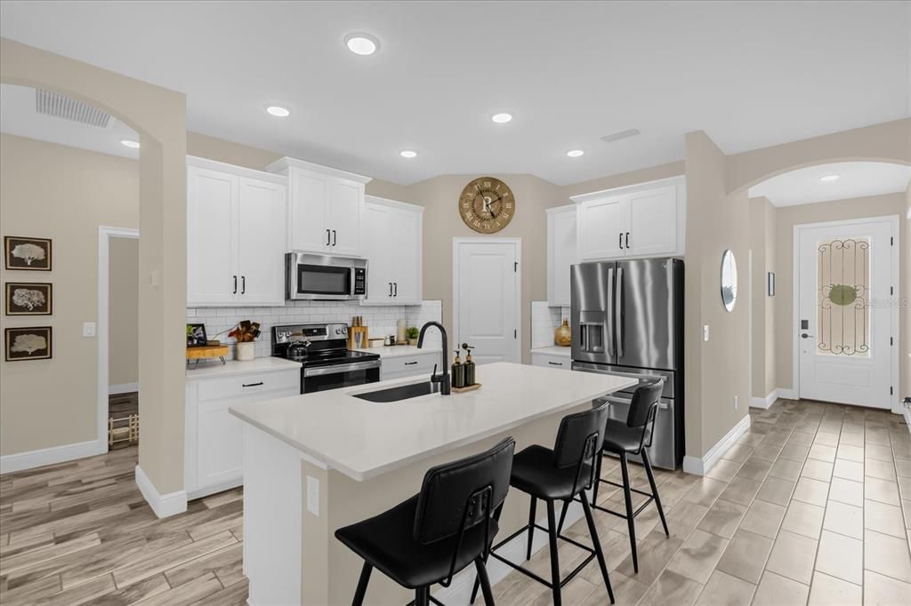 For Sale: $375,000 (3 beds, 2 baths, 1678 Square Feet)