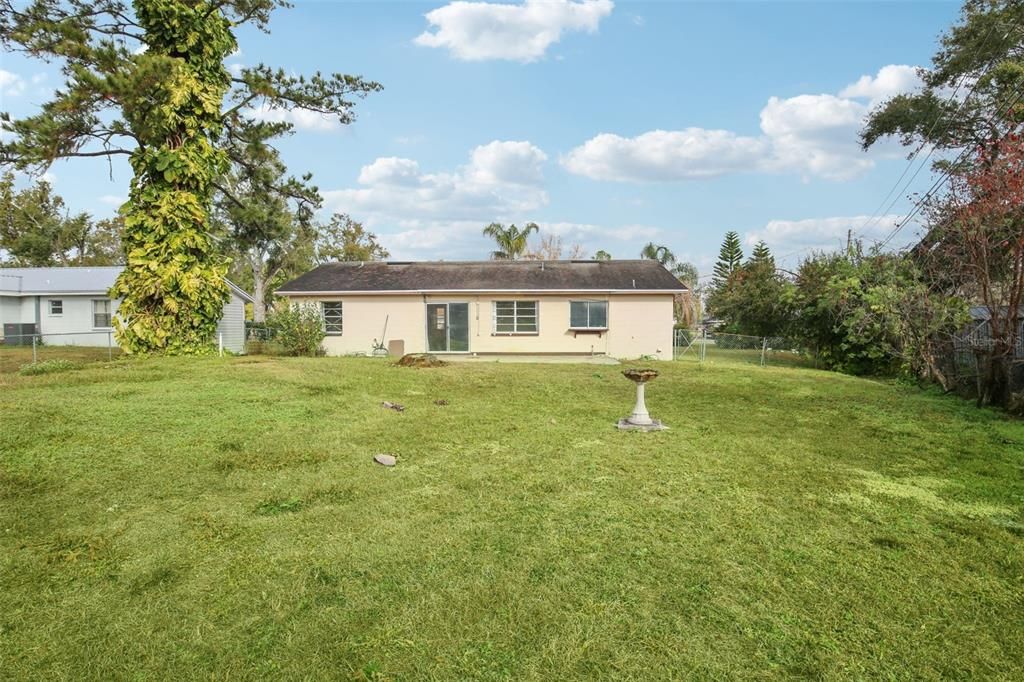 На продажу: $290,000 (3 спален, 2 ванн, 1424 Квадратных фут)