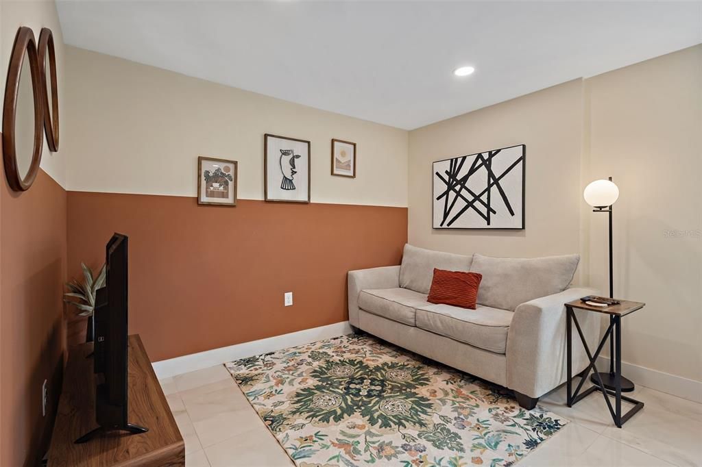 En Venta: $545,000 (3 camas, 2 baños, 2045 Pies cuadrados)