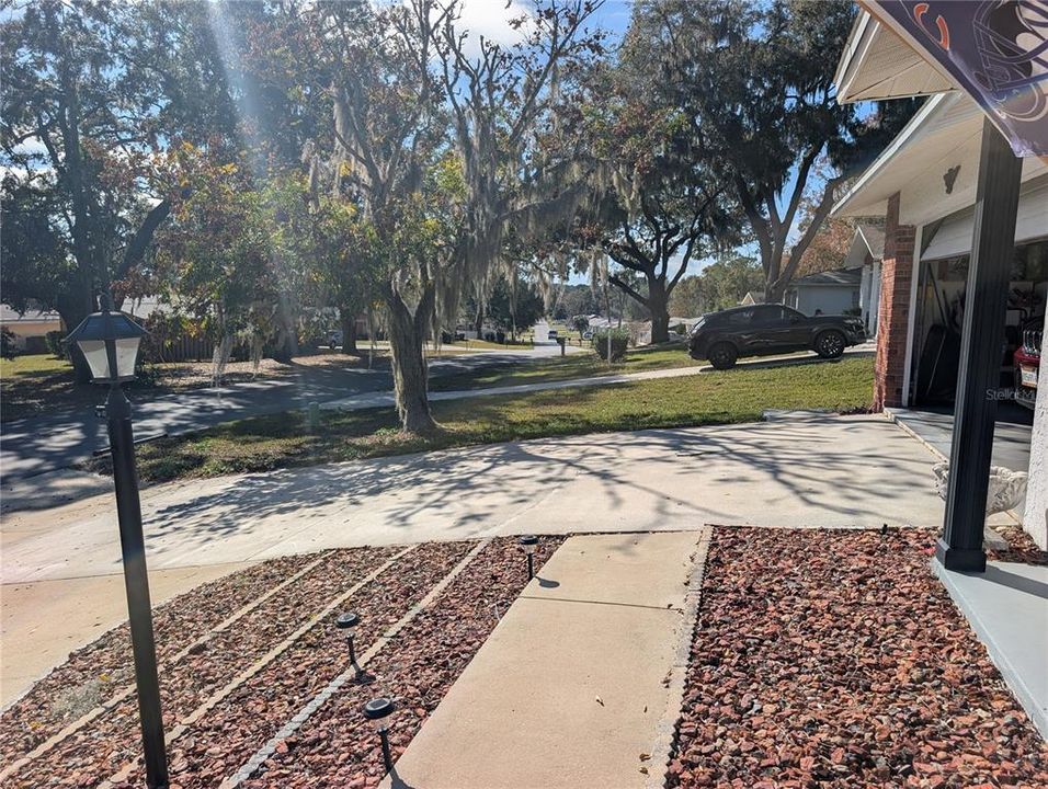 На продажу: $220,000 (2 спален, 1 ванн, 1450 Квадратных фут)