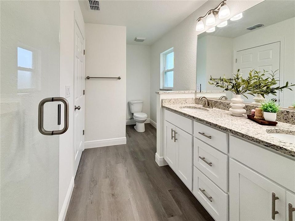 En Venta: $229,900 (3 camas, 2 baños, 1324 Pies cuadrados)