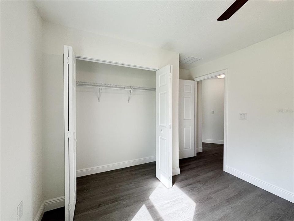 En Venta: $229,900 (3 camas, 2 baños, 1324 Pies cuadrados)