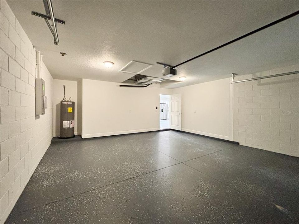 En Venta: $229,900 (3 camas, 2 baños, 1324 Pies cuadrados)