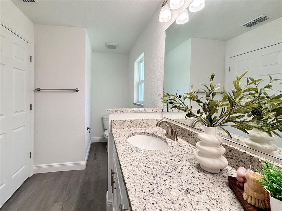 En Venta: $229,900 (3 camas, 2 baños, 1324 Pies cuadrados)