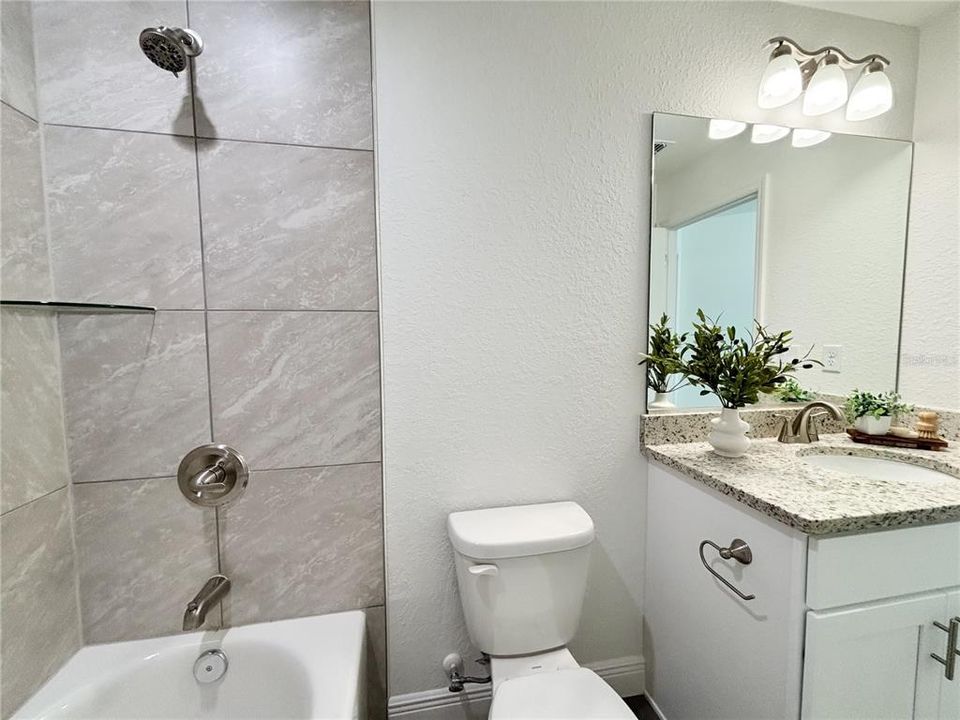 En Venta: $229,900 (3 camas, 2 baños, 1324 Pies cuadrados)