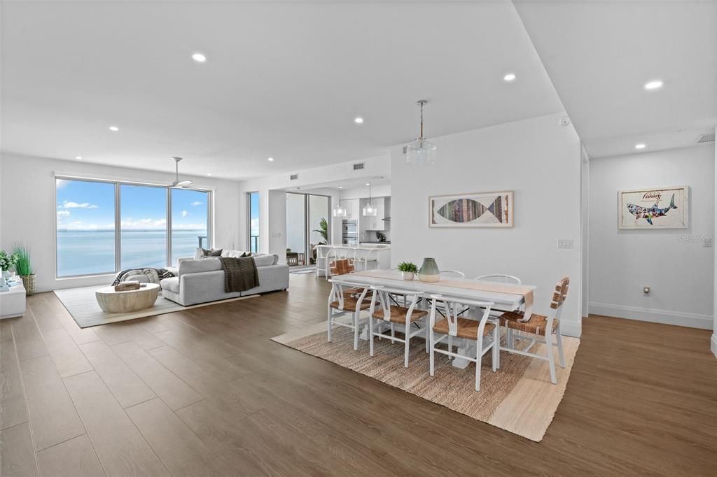 En Venta: $1,995,000 (2 camas, 3 baños, 2176 Pies cuadrados)