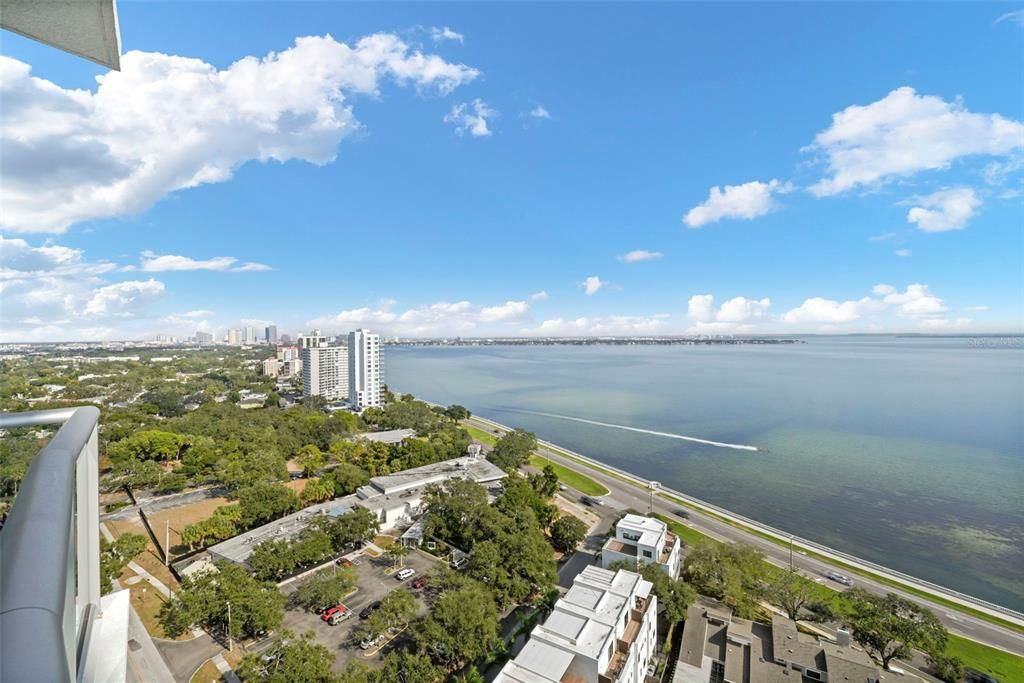 En Venta: $1,995,000 (2 camas, 3 baños, 2176 Pies cuadrados)