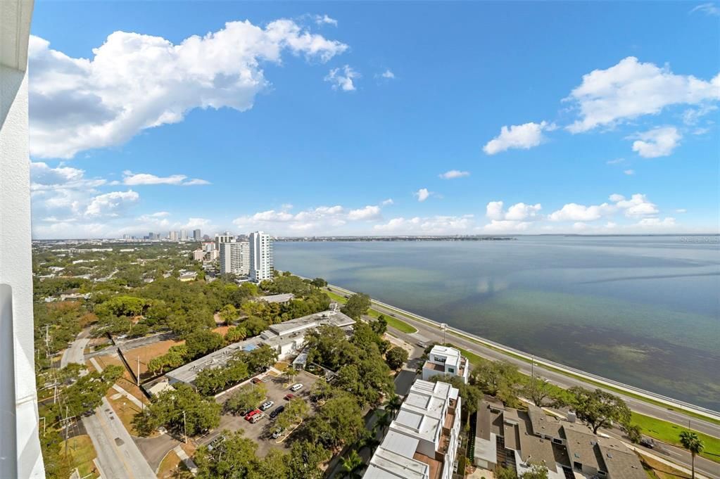 En Venta: $1,995,000 (2 camas, 3 baños, 2176 Pies cuadrados)