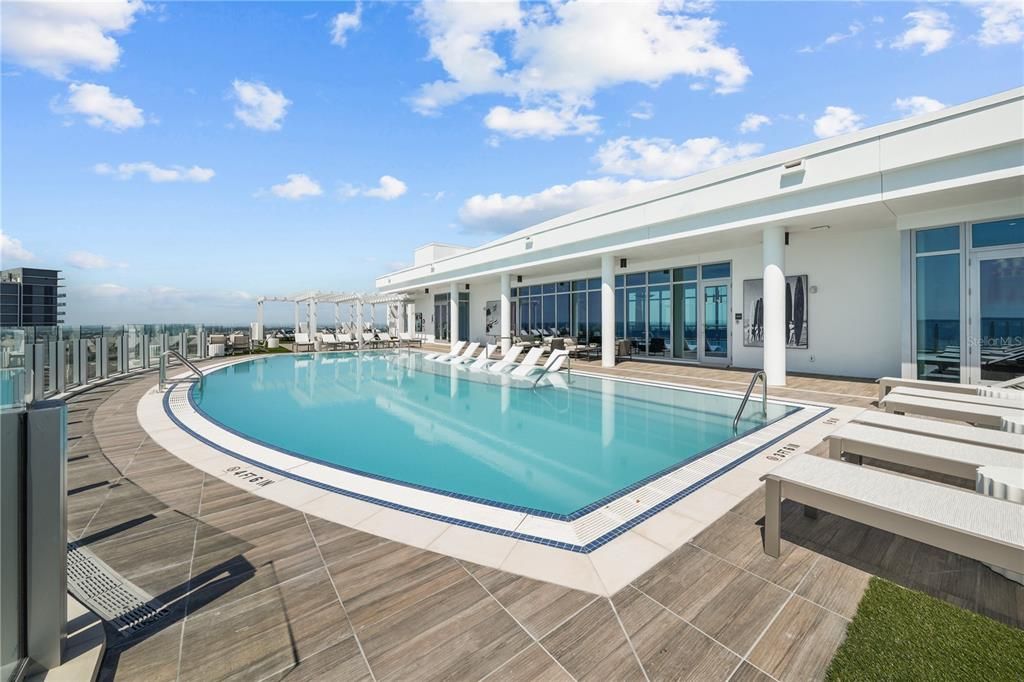 En Venta: $1,995,000 (2 camas, 3 baños, 2176 Pies cuadrados)