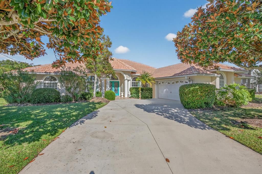 待售: $795,000 (4 贝兹, 2 浴室, 2330 平方英尺)