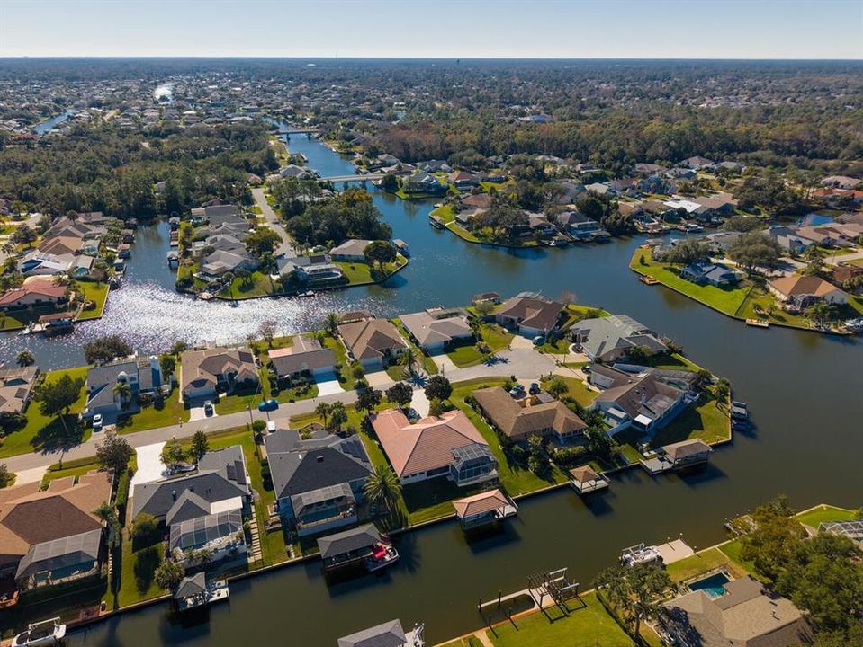 待售: $795,000 (4 贝兹, 2 浴室, 2330 平方英尺)