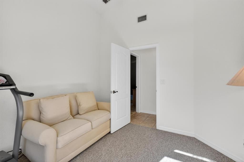 待售: $795,000 (4 贝兹, 2 浴室, 2330 平方英尺)