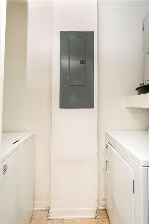 На продажу: $150,000 (2 спален, 2 ванн, 1008 Квадратных фут)