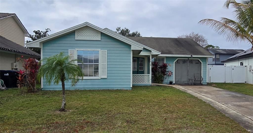 For Sale: $335,000 (3 beds, 2 baths, 1311 Square Feet)