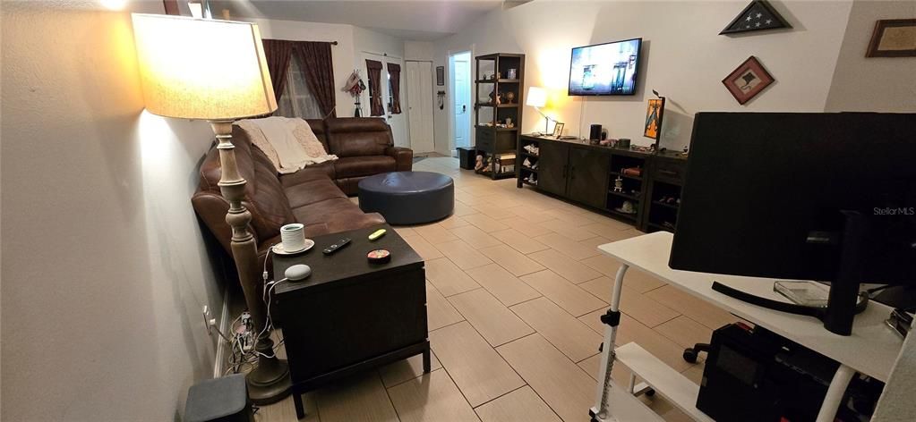 For Sale: $335,000 (3 beds, 2 baths, 1311 Square Feet)