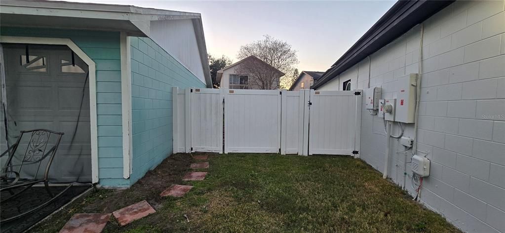 待售: $335,000 (3 贝兹, 2 浴室, 1311 平方英尺)