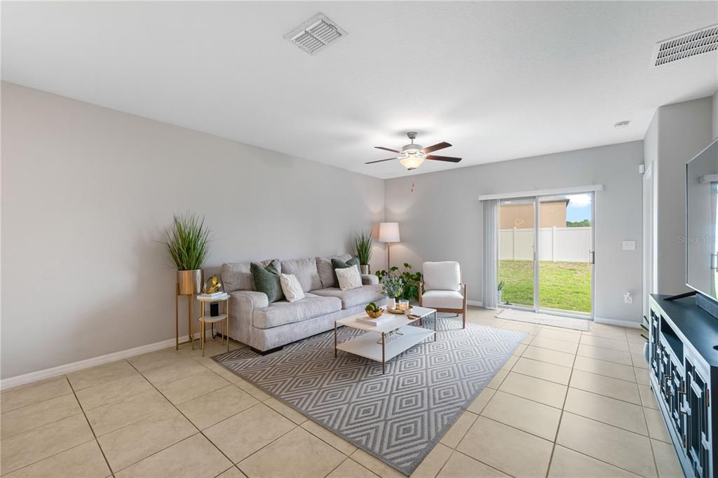 For Sale: $424,900 (5 beds, 2 baths, 2415 Square Feet)