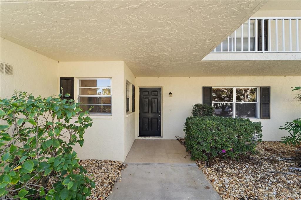 待售: $250,000 (2 贝兹, 2 浴室, 1118 平方英尺)