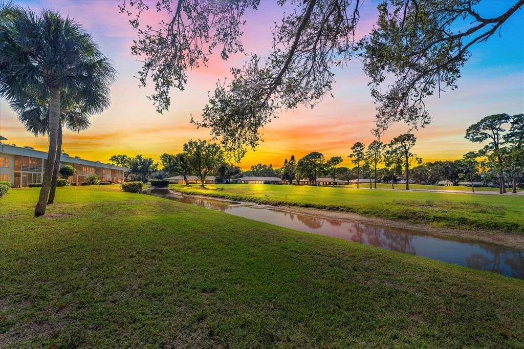 待售: $250,000 (2 贝兹, 2 浴室, 1118 平方英尺)