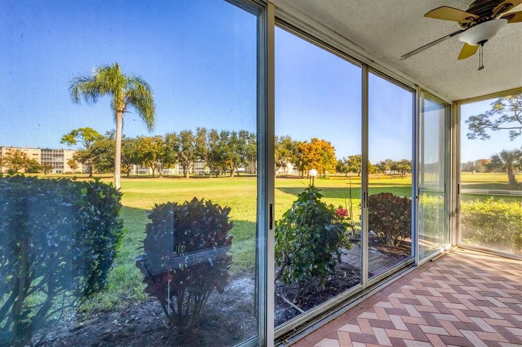 For Sale: $169,995 (2 beds, 2 baths, 1088 Square Feet)